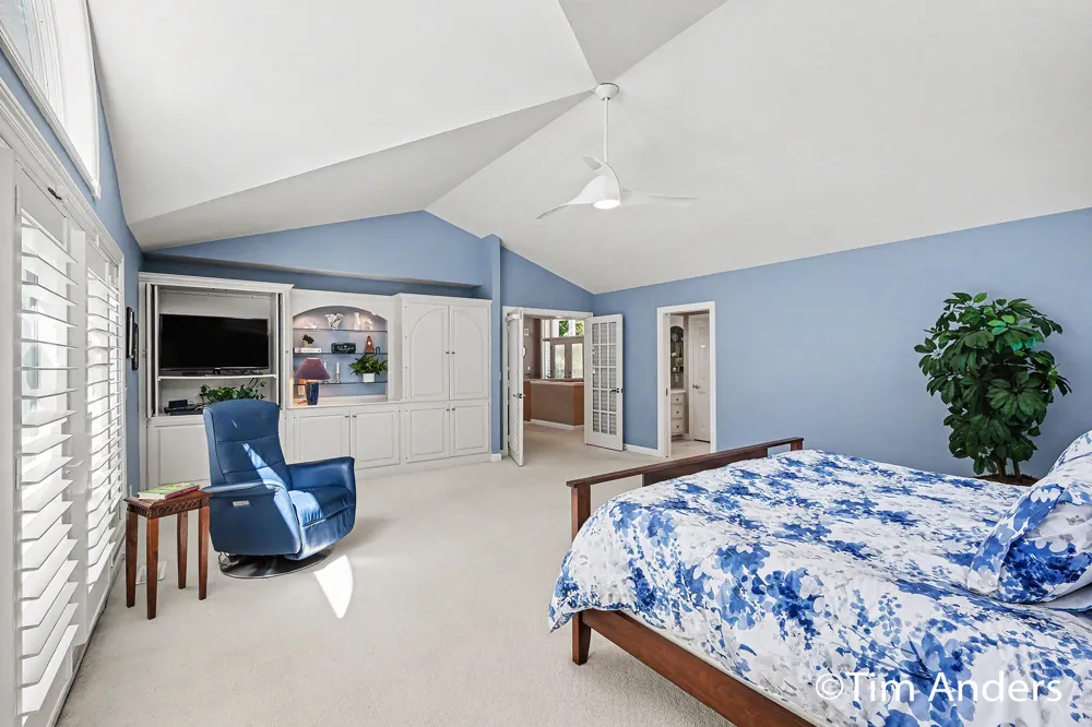 3433 Meadowood Trail Drive SE Cascade Charter Township, MI 49546