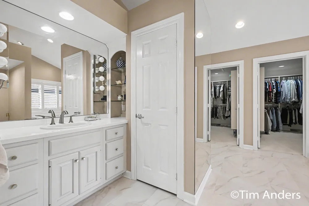 3433 Meadowood Trail Drive SE Cascade Charter Township, MI 49546