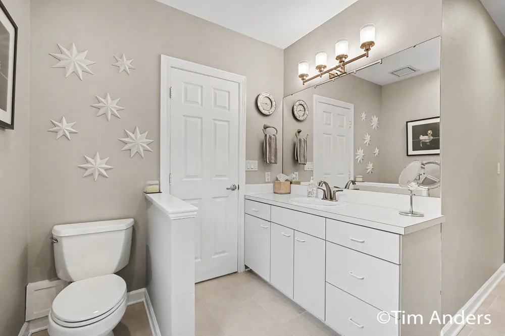 3433 Meadowood Trail Drive SE Cascade Charter Township, MI 49546