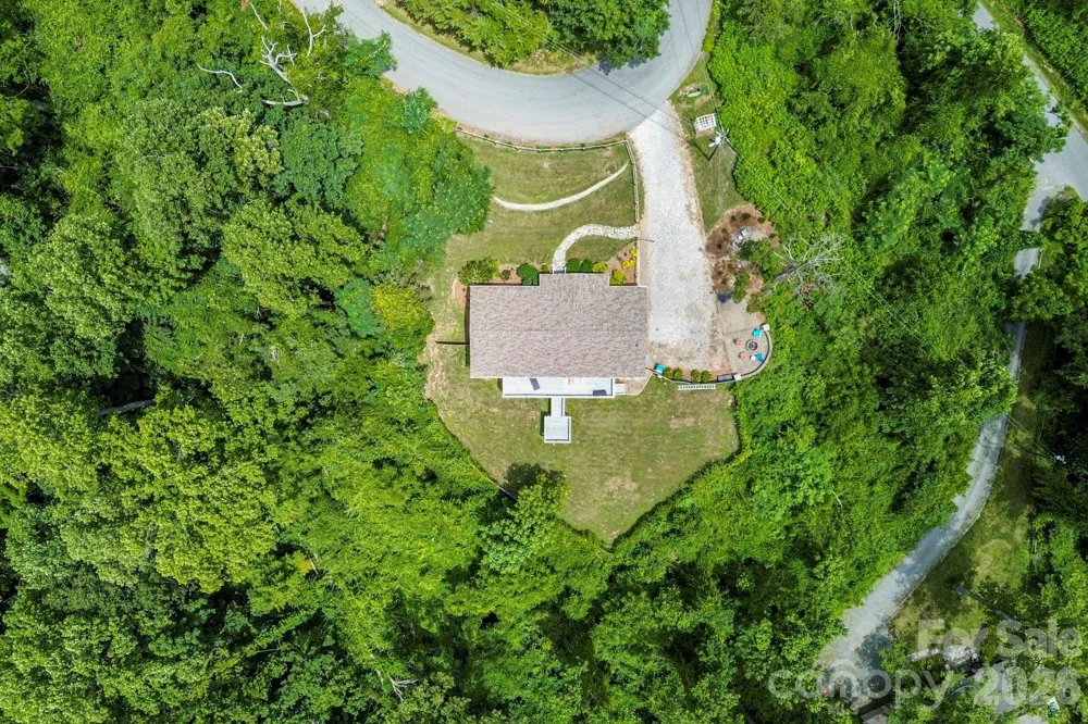 26 Crestwood Drive Arden, NC 28704