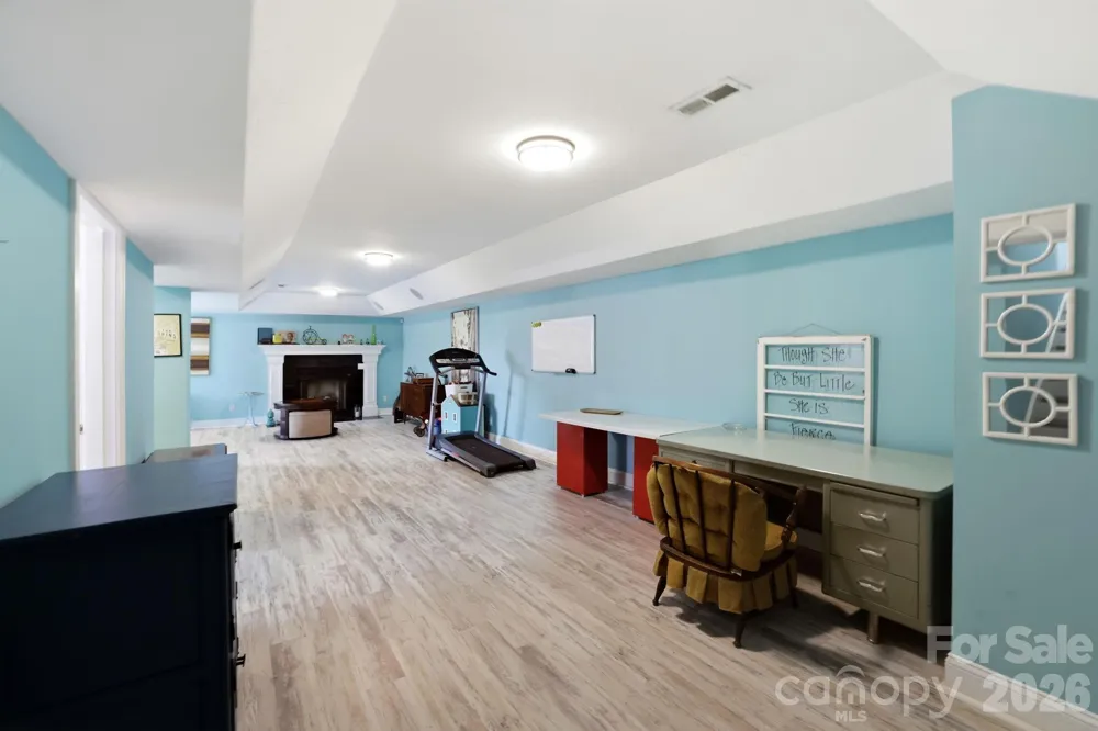 26 Crestwood Drive Arden, NC 28704