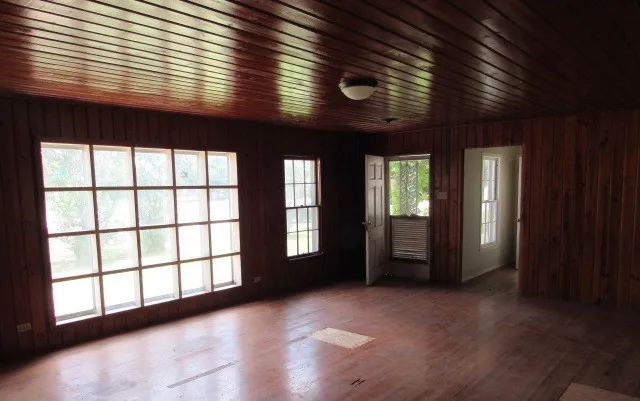 717 Tulane Street Beverly Hills, TX 76711