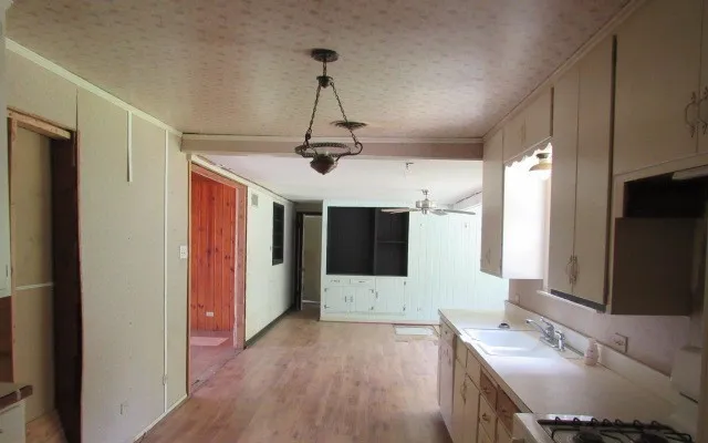 717 Tulane Street Beverly Hills, TX 76711