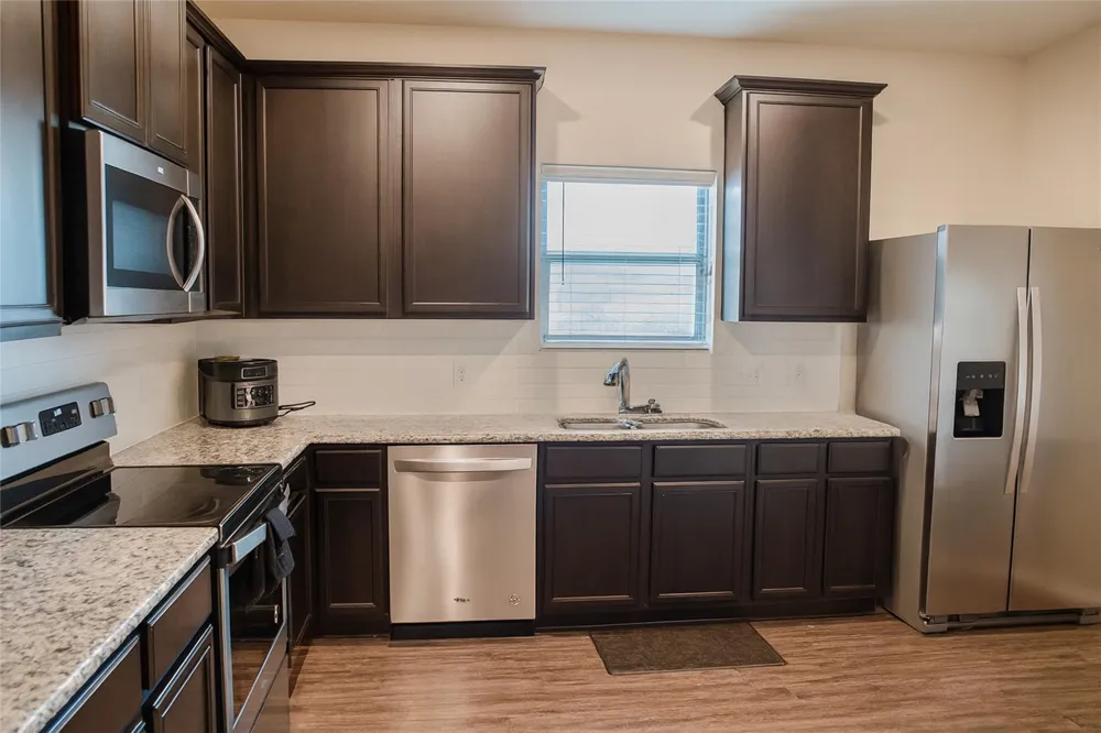 1837 Rialto Lane Crowley, TX 76036