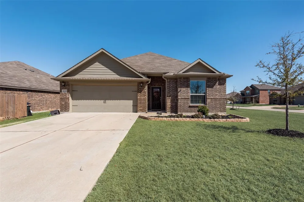 1837 Rialto Lane Crowley, TX 76036