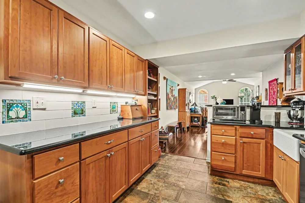 6123 Welden Court Fort Worth, TX 76132