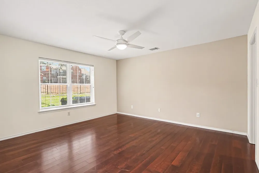 6123 Welden Court Fort Worth, TX 76132