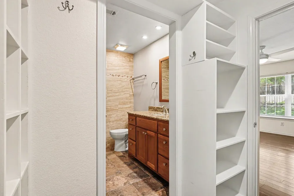 6123 Welden Court Fort Worth, TX 76132