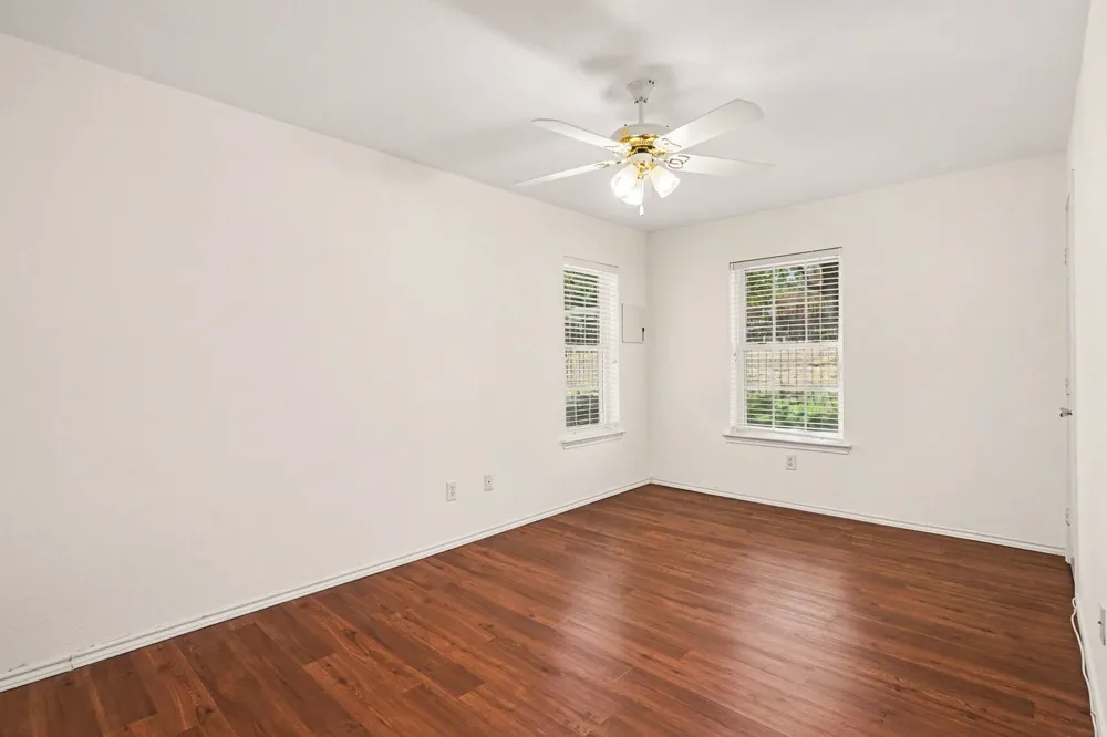 6123 Welden Court Fort Worth, TX 76132