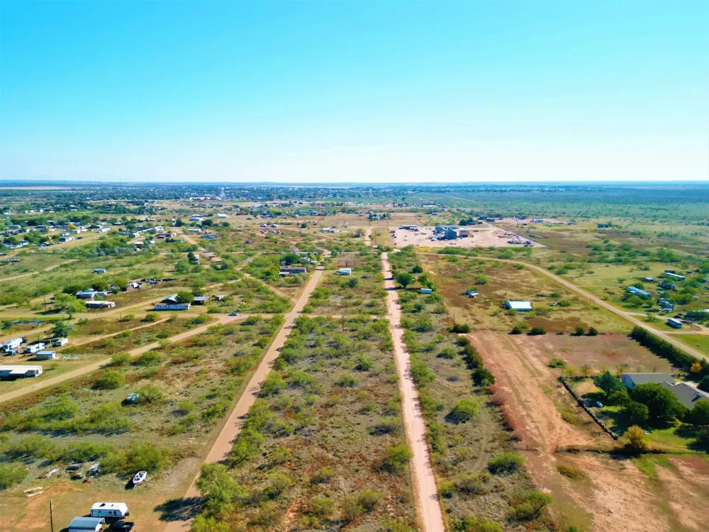59 Debra Lane Fritch, TX 79036