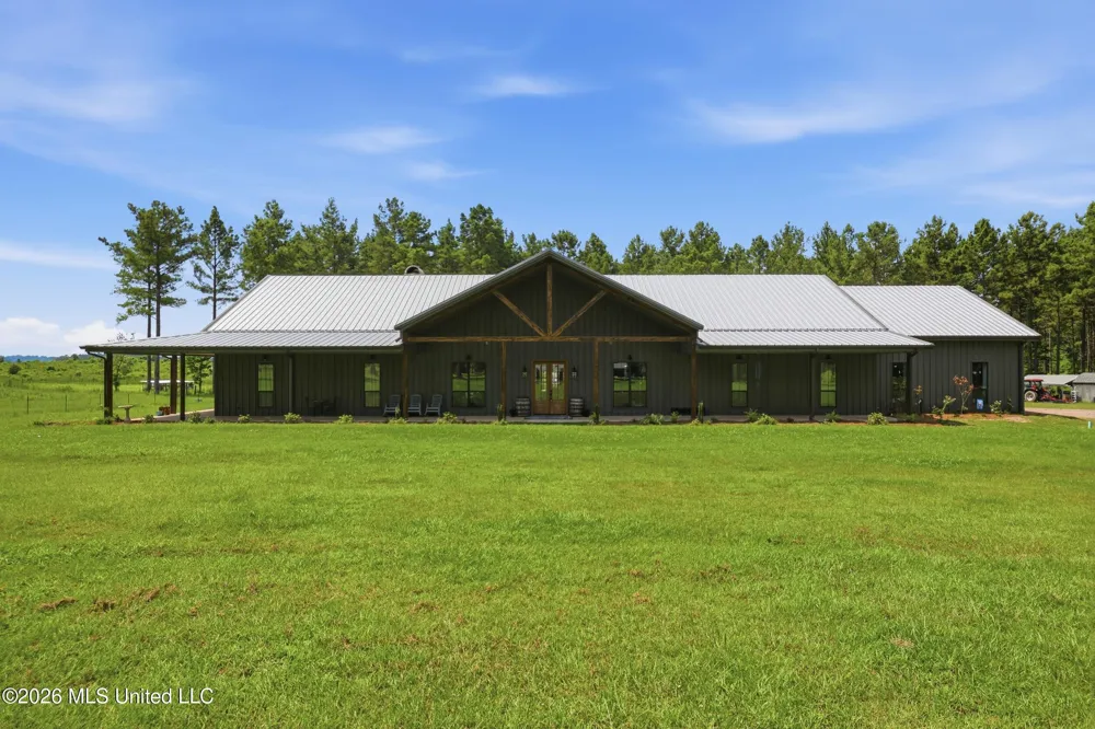 646 Myrick Strengthford Road Laurel, MS 39443