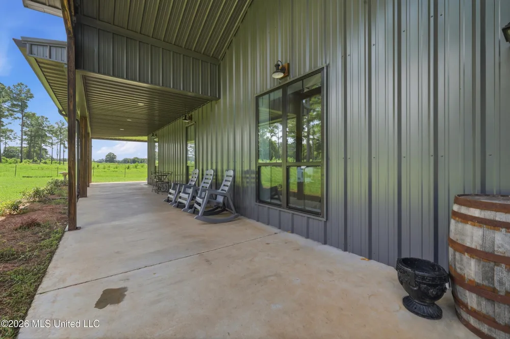 646 Myrick Strengthford Road Laurel, MS 39443