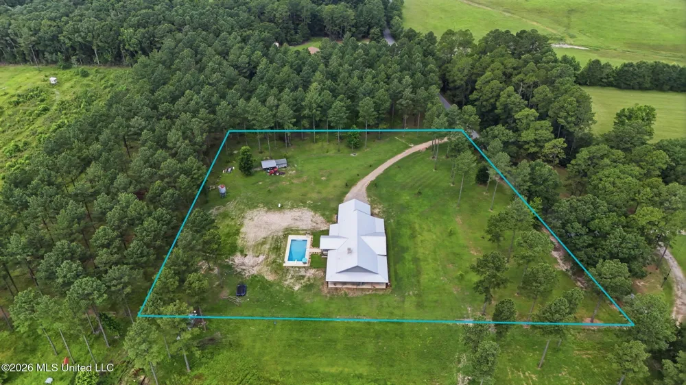 646 Myrick Strengthford Road Laurel, MS 39443