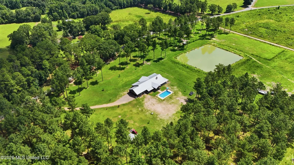 646 Myrick Strengthford Road Laurel, MS 39443