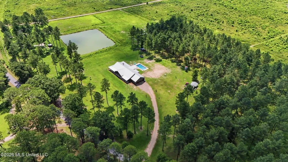 646 Myrick Strengthford Road Laurel, MS 39443