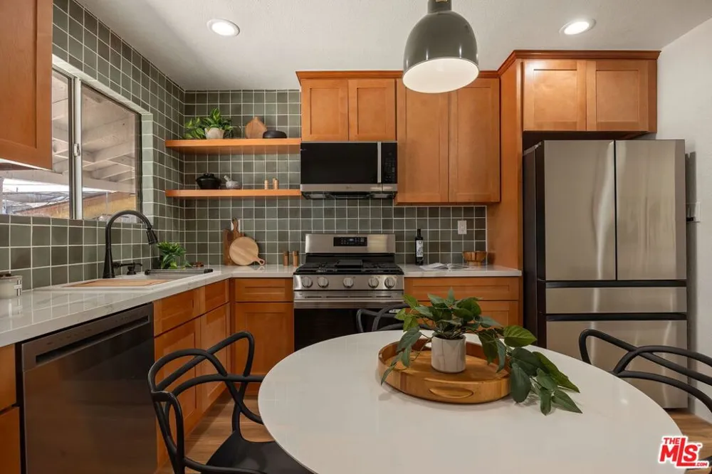 13126 Terra Bella Street Pacoima, CA 91331