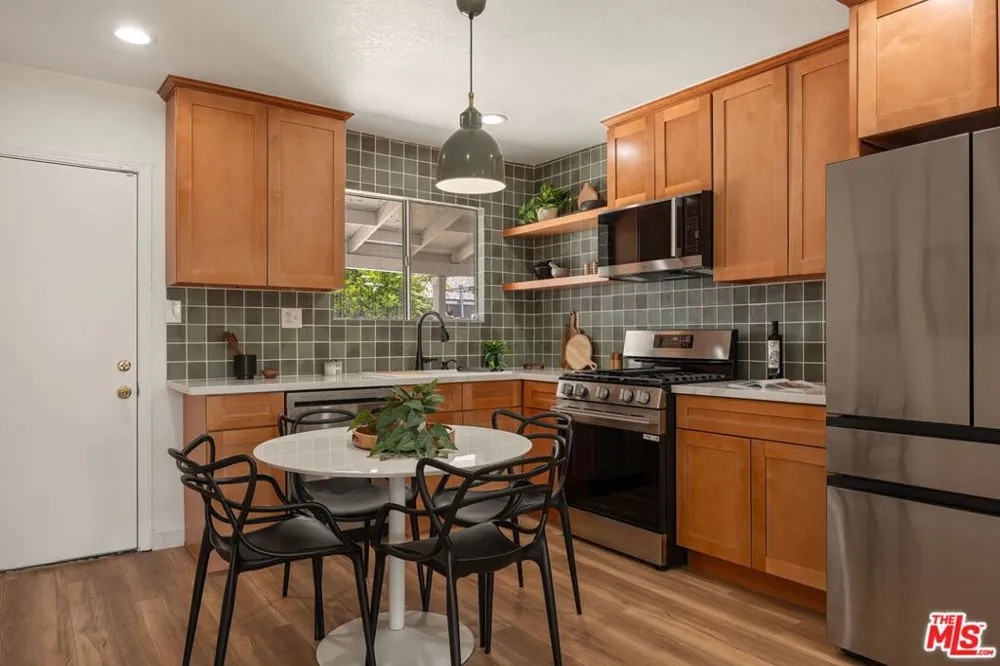13126 Terra Bella Street Pacoima, CA 91331
