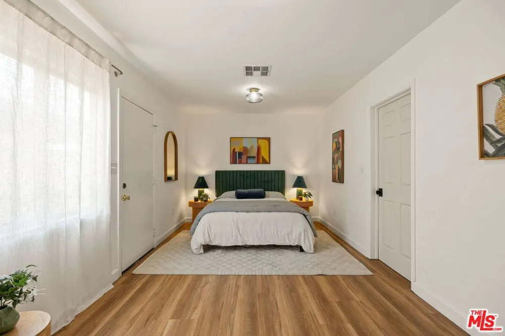 13126 Terra Bella Street Pacoima, CA 91331