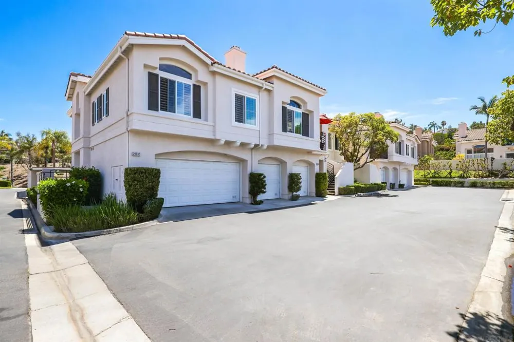 28634 Via Valdez Laguna Niguel, CA 92677