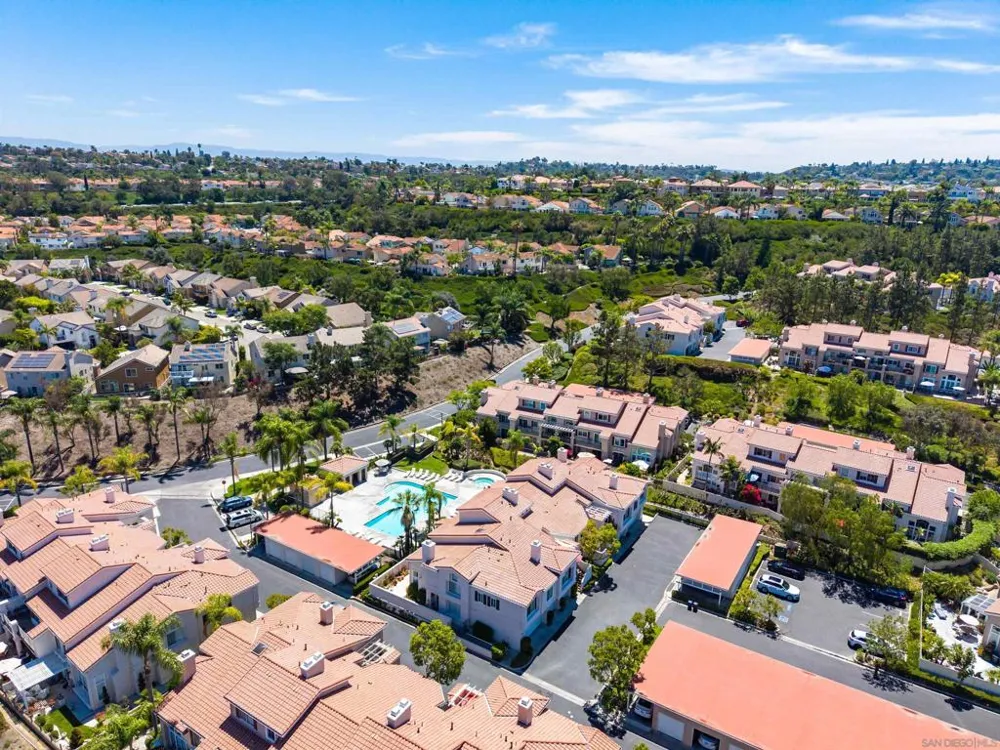 28634 Via Valdez Laguna Niguel, CA 92677