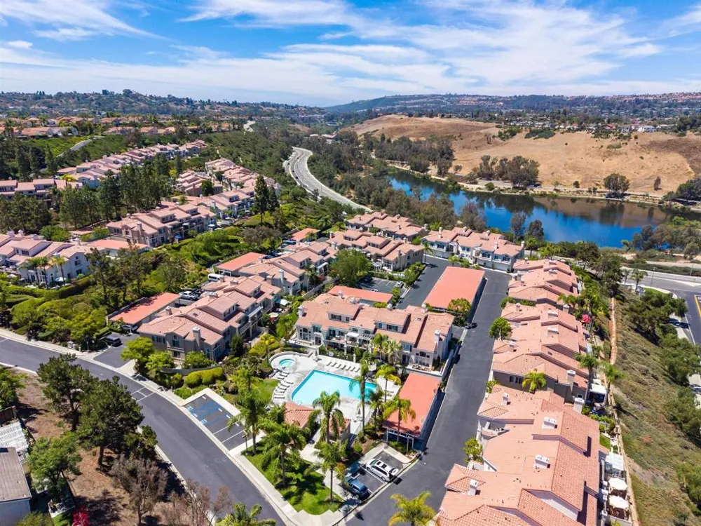 28634 Via Valdez Laguna Niguel, CA 92677