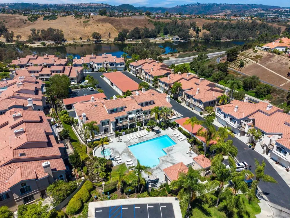 28634 Via Valdez Laguna Niguel, CA 92677