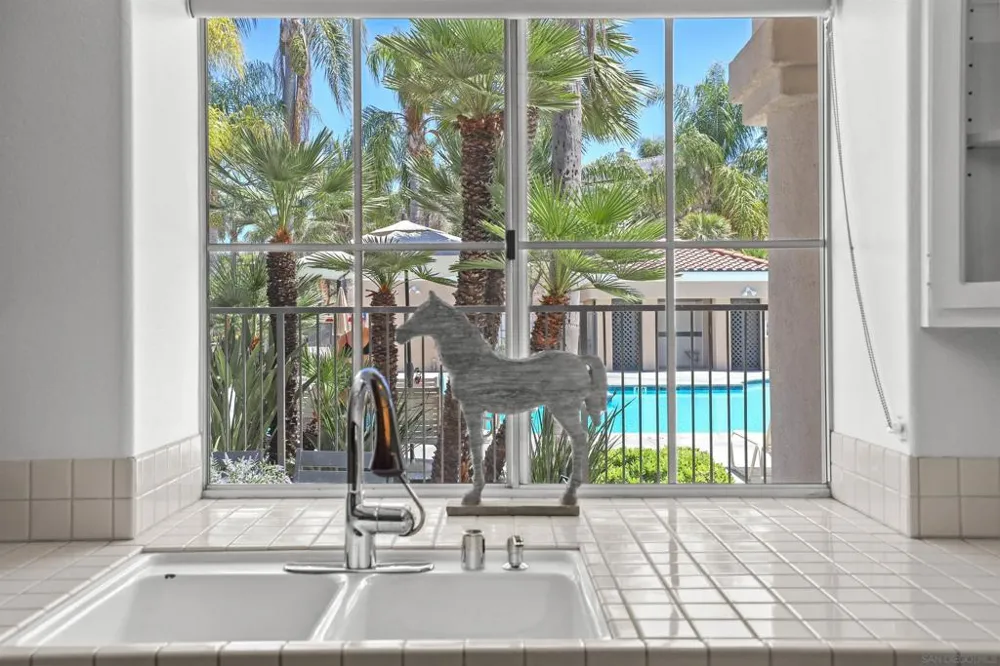 28634 Via Valdez Laguna Niguel, CA 92677