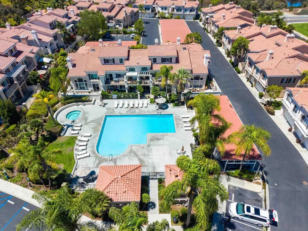 28634 Via Valdez Laguna Niguel, CA 92677