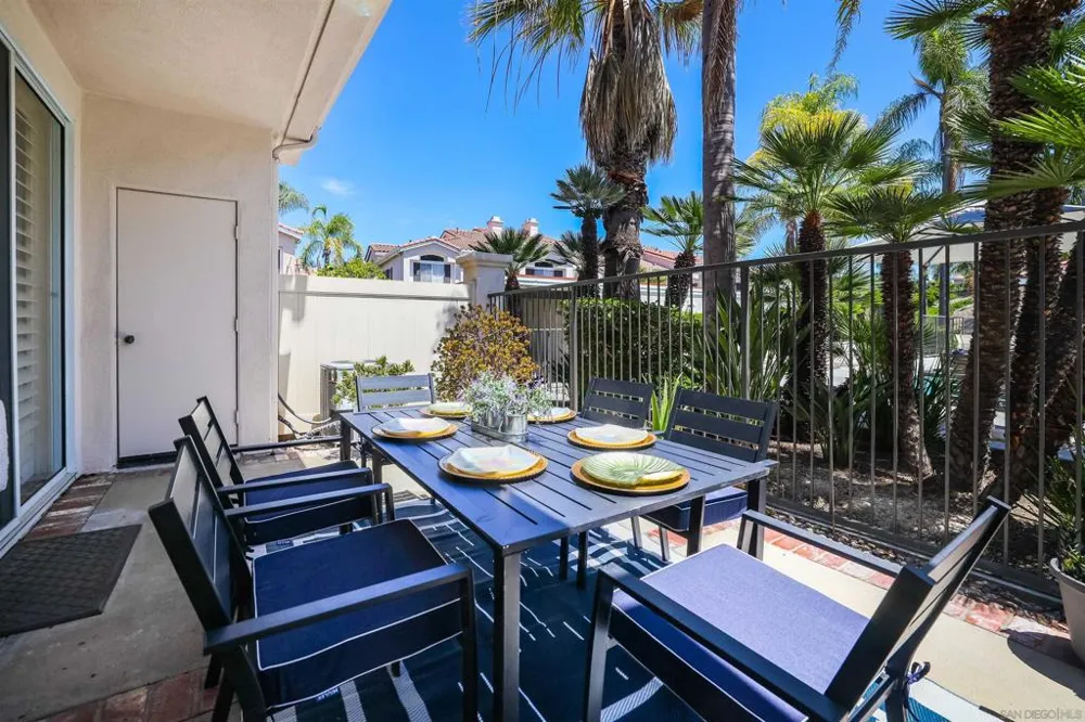 28634 Via Valdez Laguna Niguel, CA 92677
