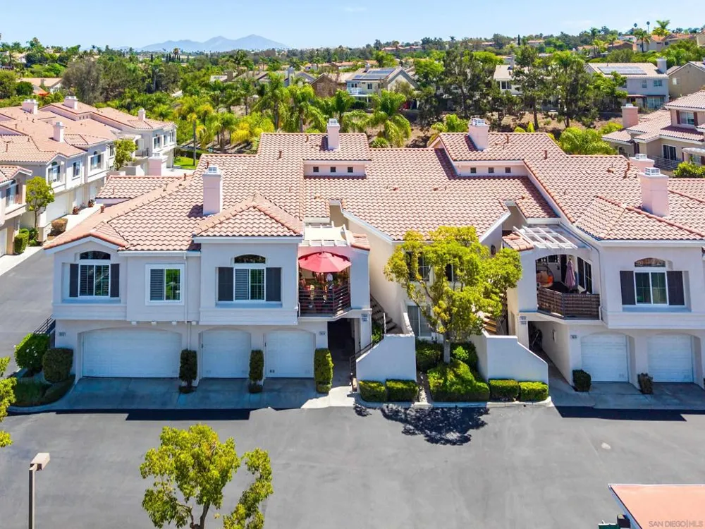 28634 Via Valdez Laguna Niguel, CA 92677