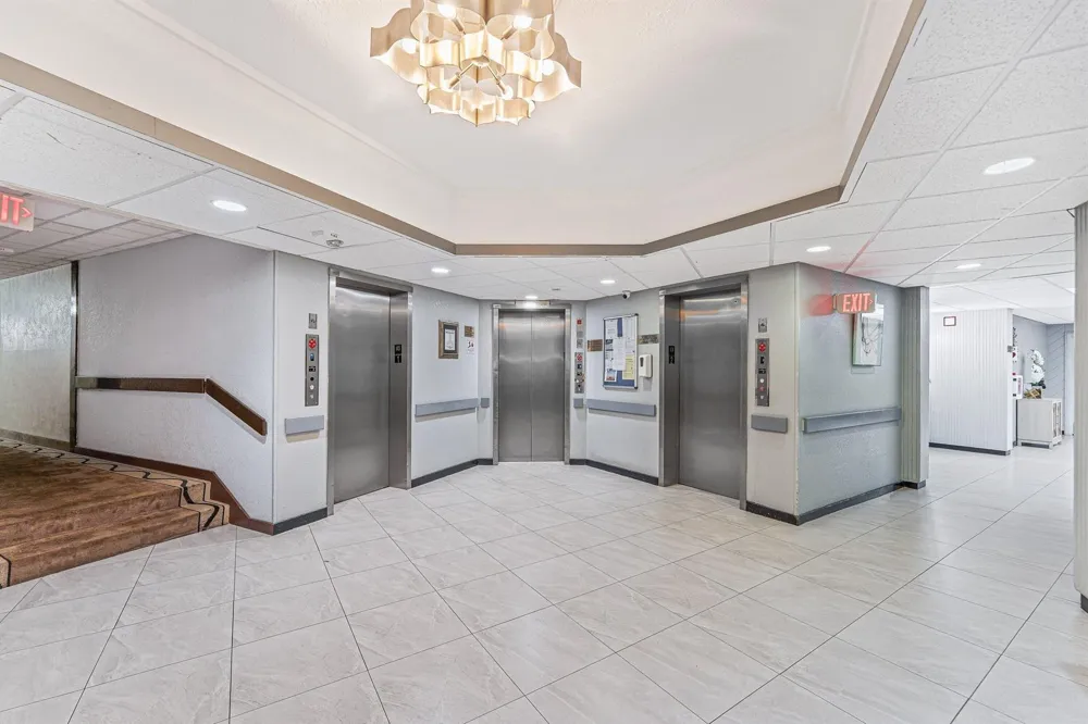 1400 Saint Charles Place #616 Pembroke Pines, FL 33026