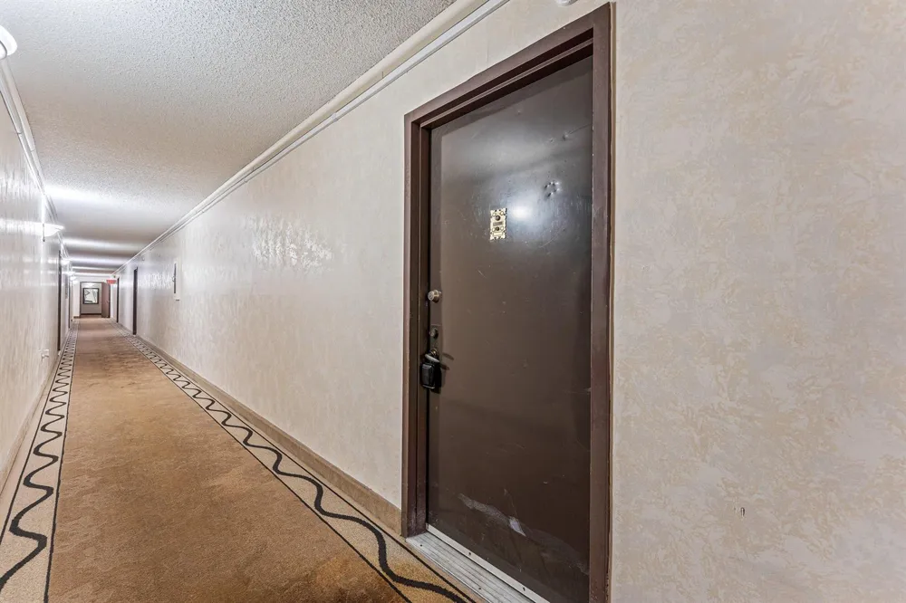 1400 Saint Charles Place #616 Pembroke Pines, FL 33026