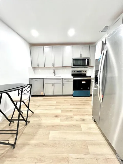 2510 SW 81st Avenue #208