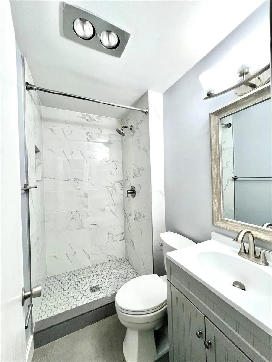 2510 SW 81st Avenue #208 Davie, FL 33324