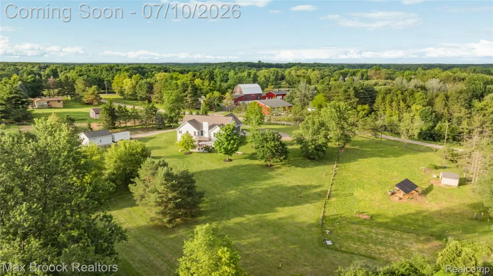 3054 Emery Lane Hadley Township, MI 48455
