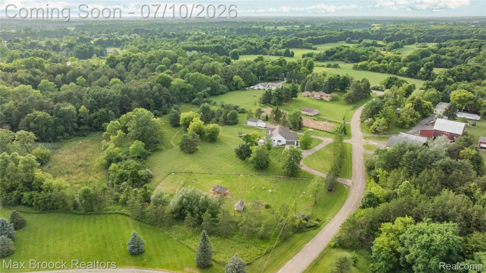 3054 Emery Lane Hadley Township, MI 48455