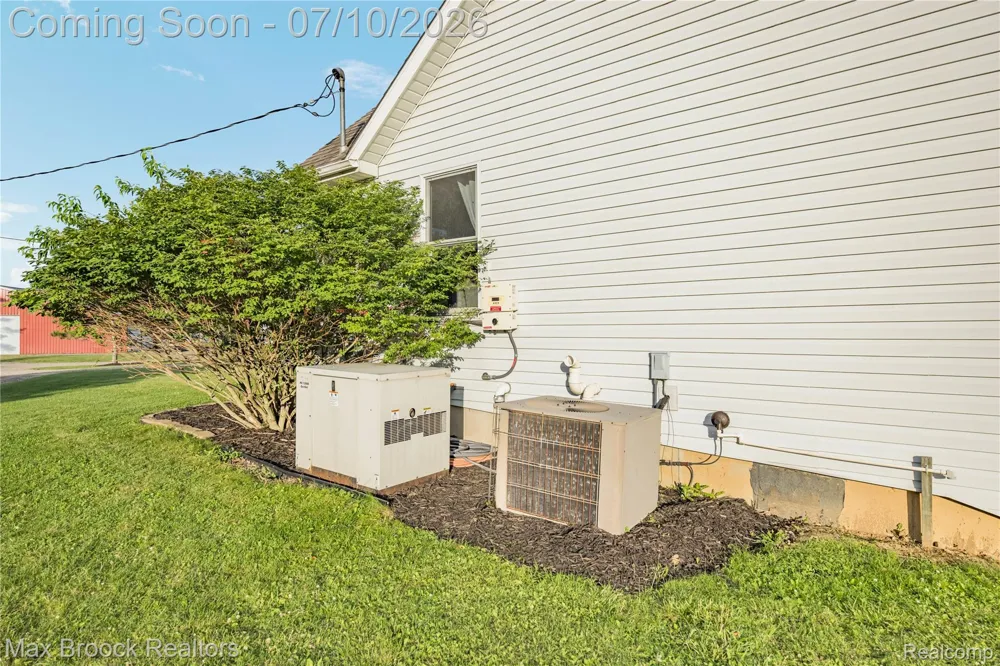3054 Emery Lane Hadley Township, MI 48455