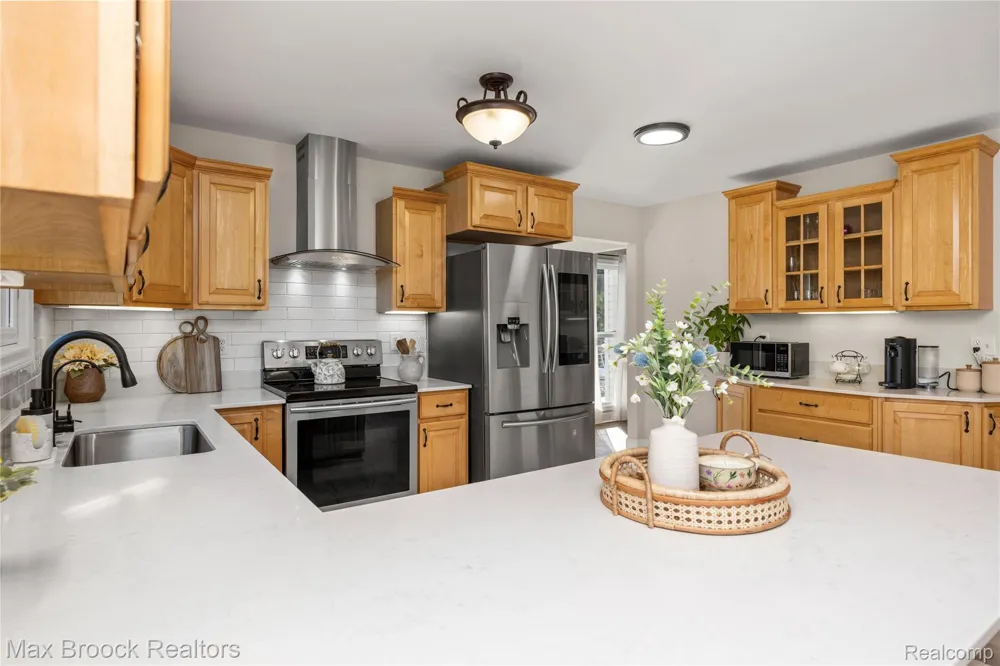 3054 Emery Lane Hadley Township, MI 48455