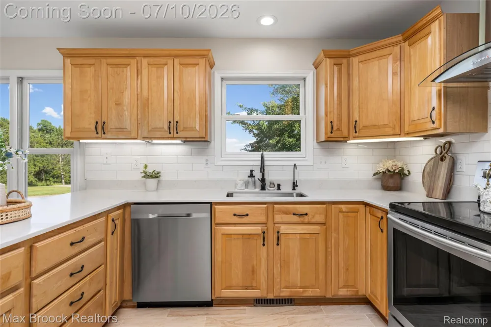 3054 Emery Lane Hadley Township, MI 48455