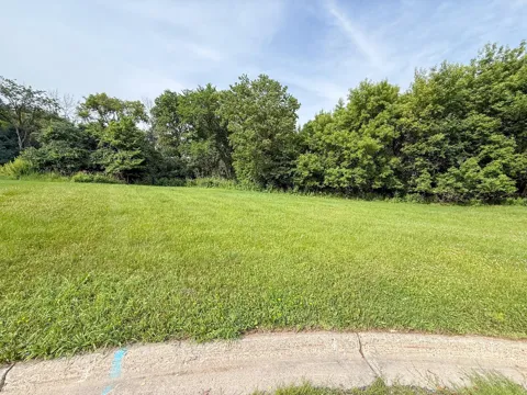 1218L Southview Drive