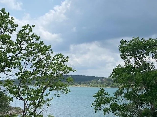 1103 Timberlane Canyon Lake, TX 78133