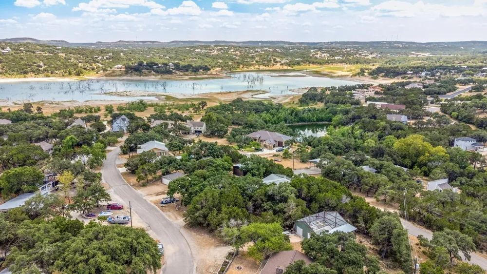 1103 Timberlane Canyon Lake, TX 78133