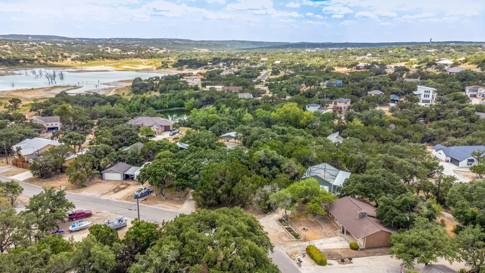 1103 Timberlane Canyon Lake, TX 78133