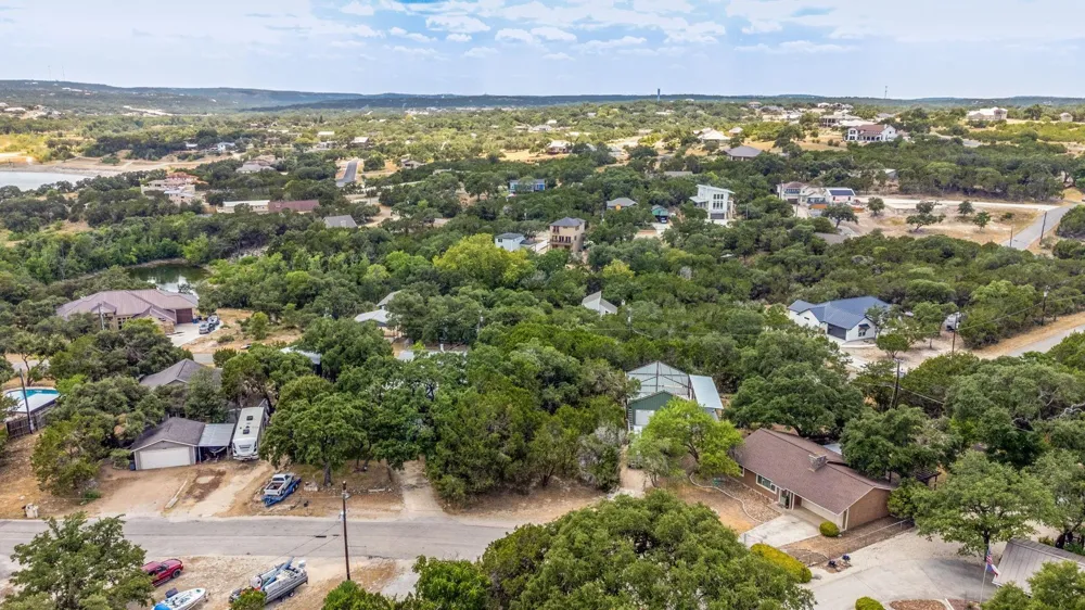 1103 Timberlane Canyon Lake, TX 78133