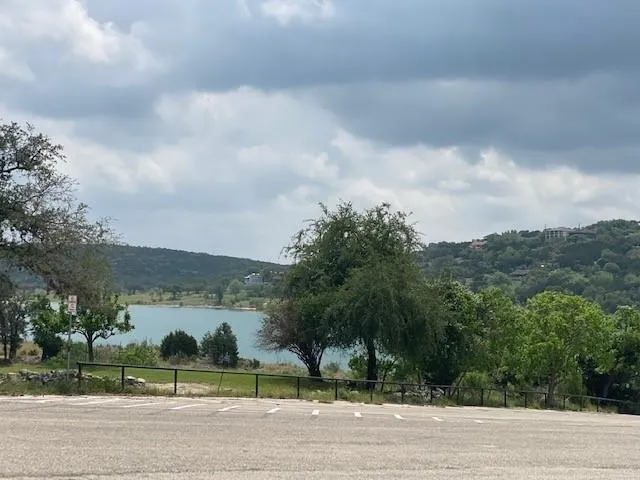 1103 Timberlane Canyon Lake, TX 78133