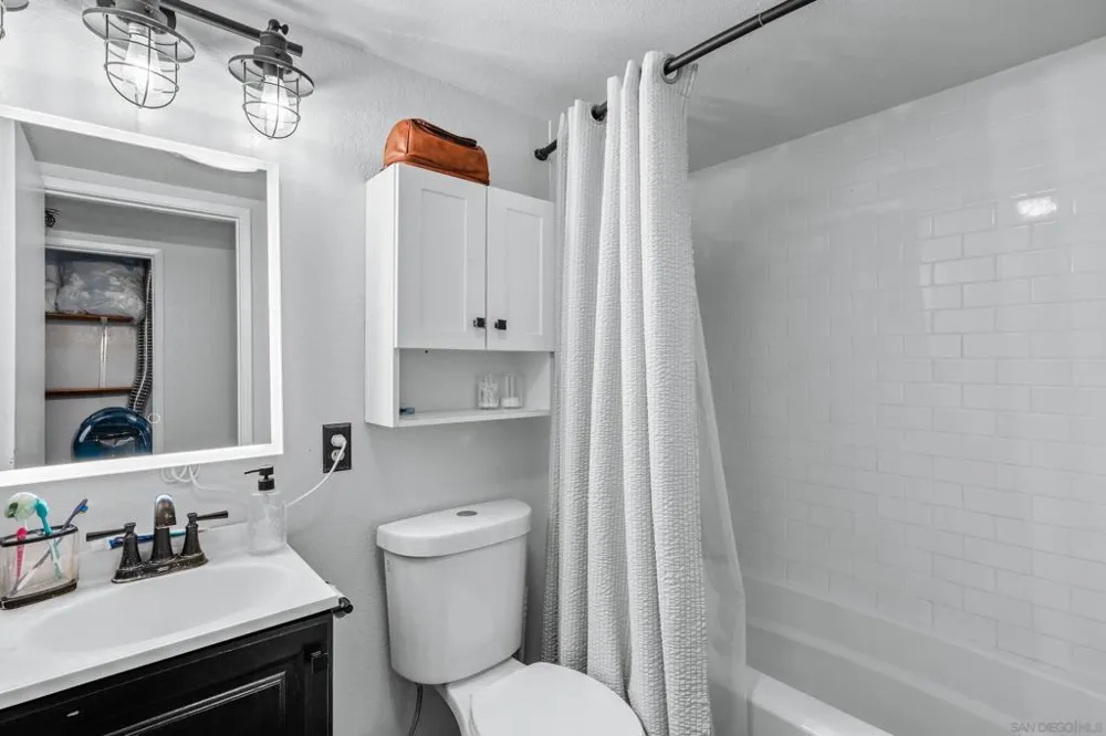 1164 Decker St #Unit A El Cajon, CA 92019