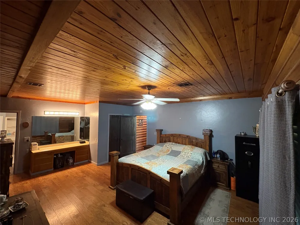 21451 Randolph Bottom Madill, OK 73446