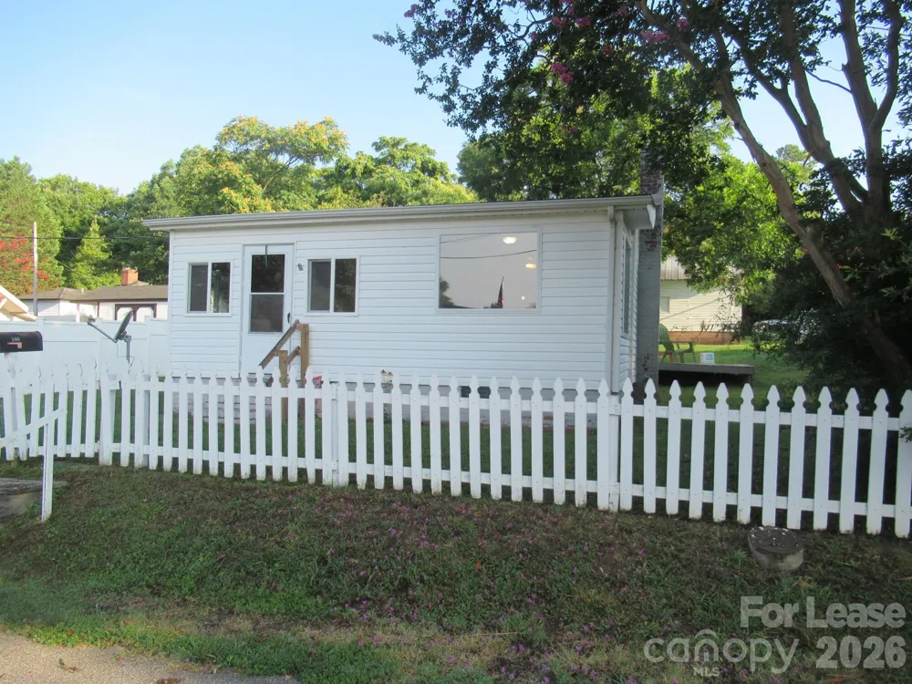 306 W 2nd Street Lincolnton, NC 28092