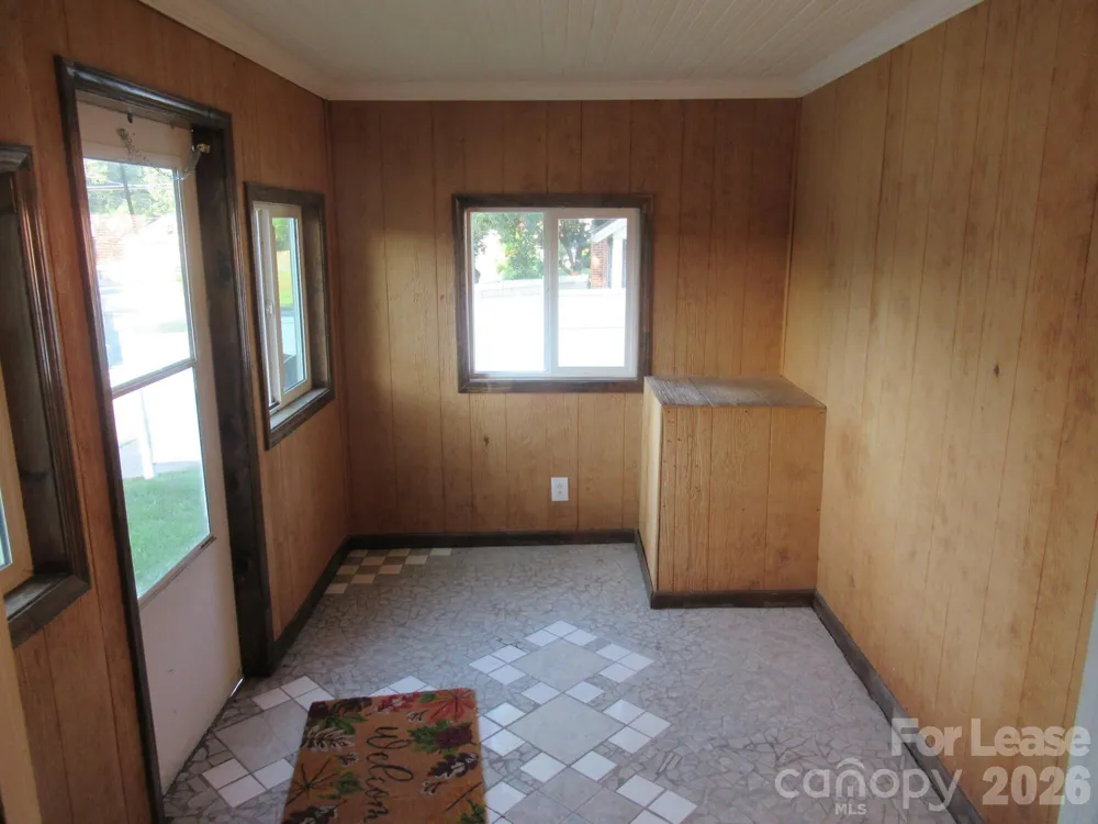 306 W 2nd Street Lincolnton, NC 28092