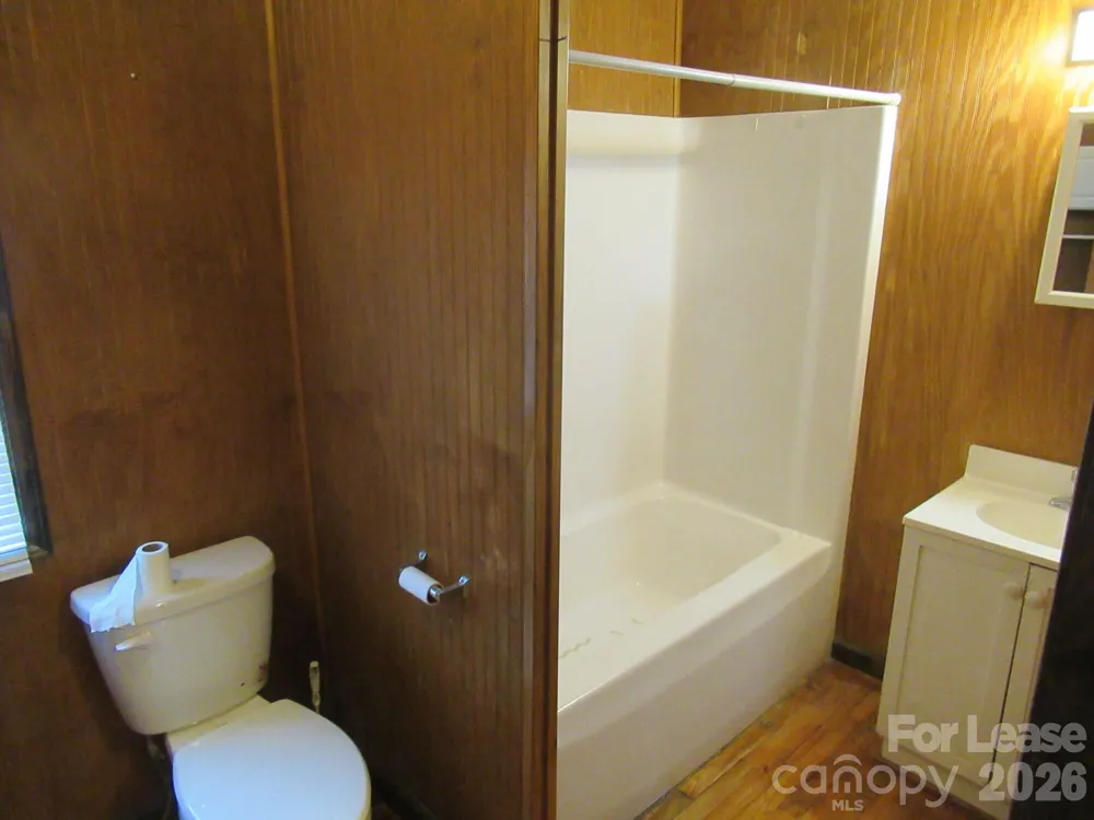 306 W 2nd Street Lincolnton, NC 28092